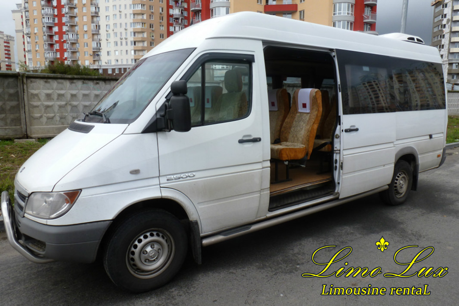 Аренда, прокат, заказ микроавтобуса Киев